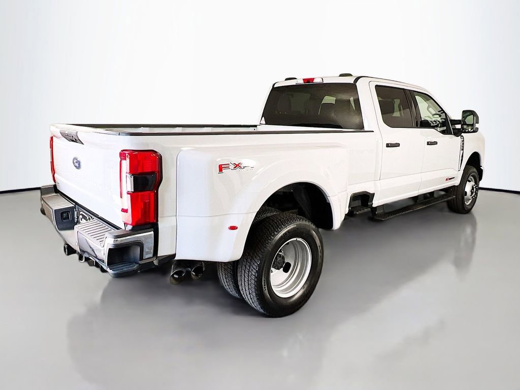 New 2025 Ford F350 XLT w/ 360-Degree Camera Package image 15
