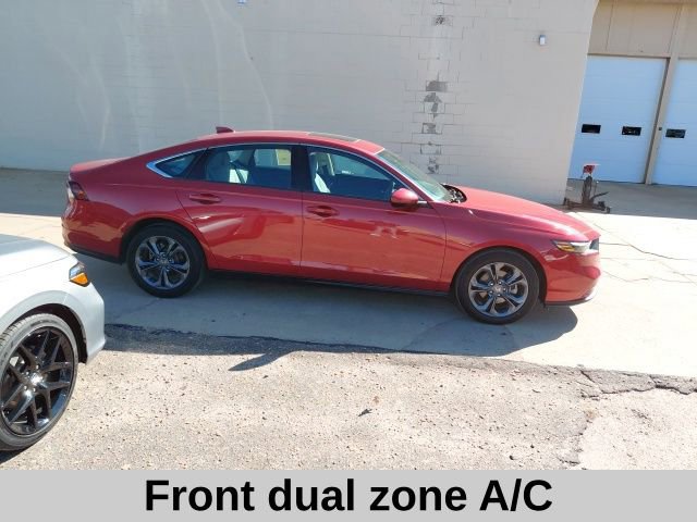 Used 2023 Honda Accord EX image 3