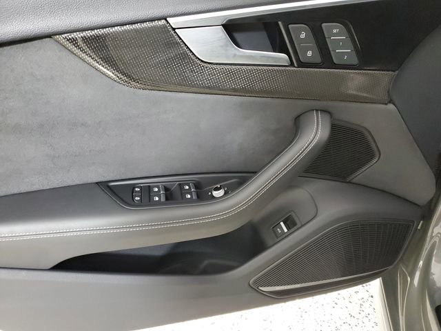 Used 2023 Audi S4 Premium Plus image 16