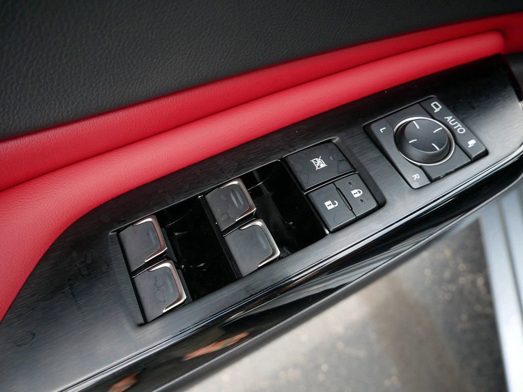 Used 2023 Lexus ES 350 F Sport image 11
