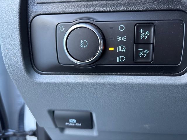 New 2023 Ford F450 XL w/ XL Chrome Package RWD image 26