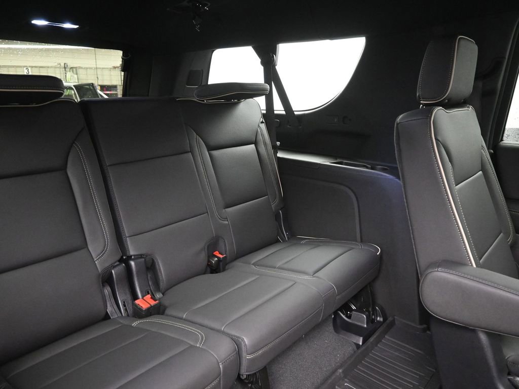 New 2025 GMC Yukon XL Elevation image 11