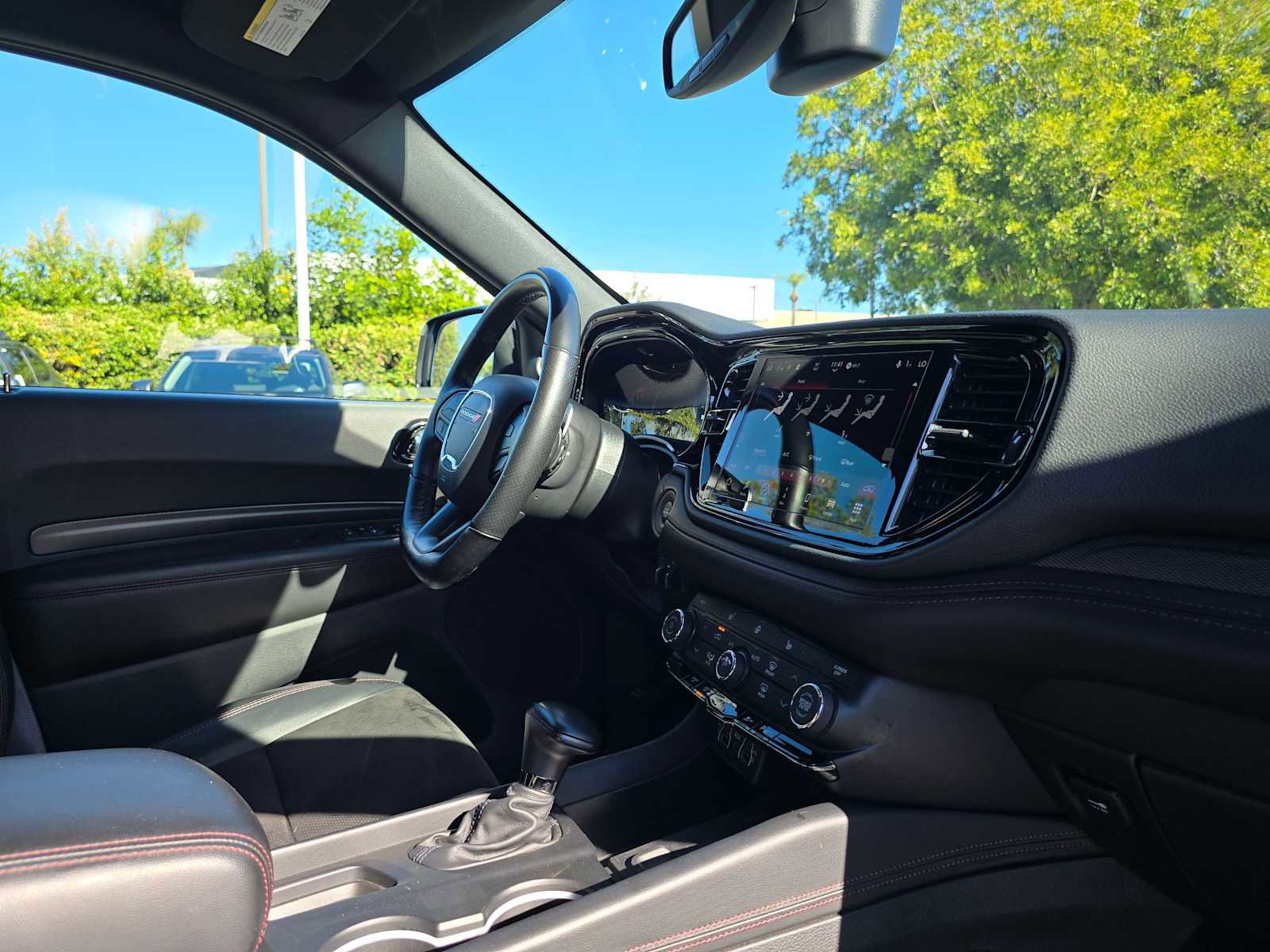 Used 2022 Dodge Durango R/T w/ Trailer Tow Group IV image 9