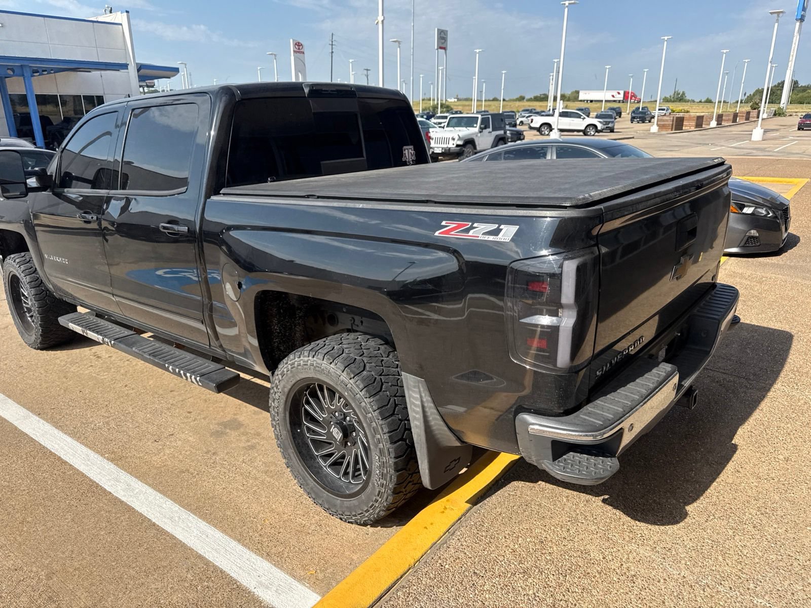 Used 2015 Chevrolet Silverado 1500 LT w/ All Star Edition AWD/4WD image 5