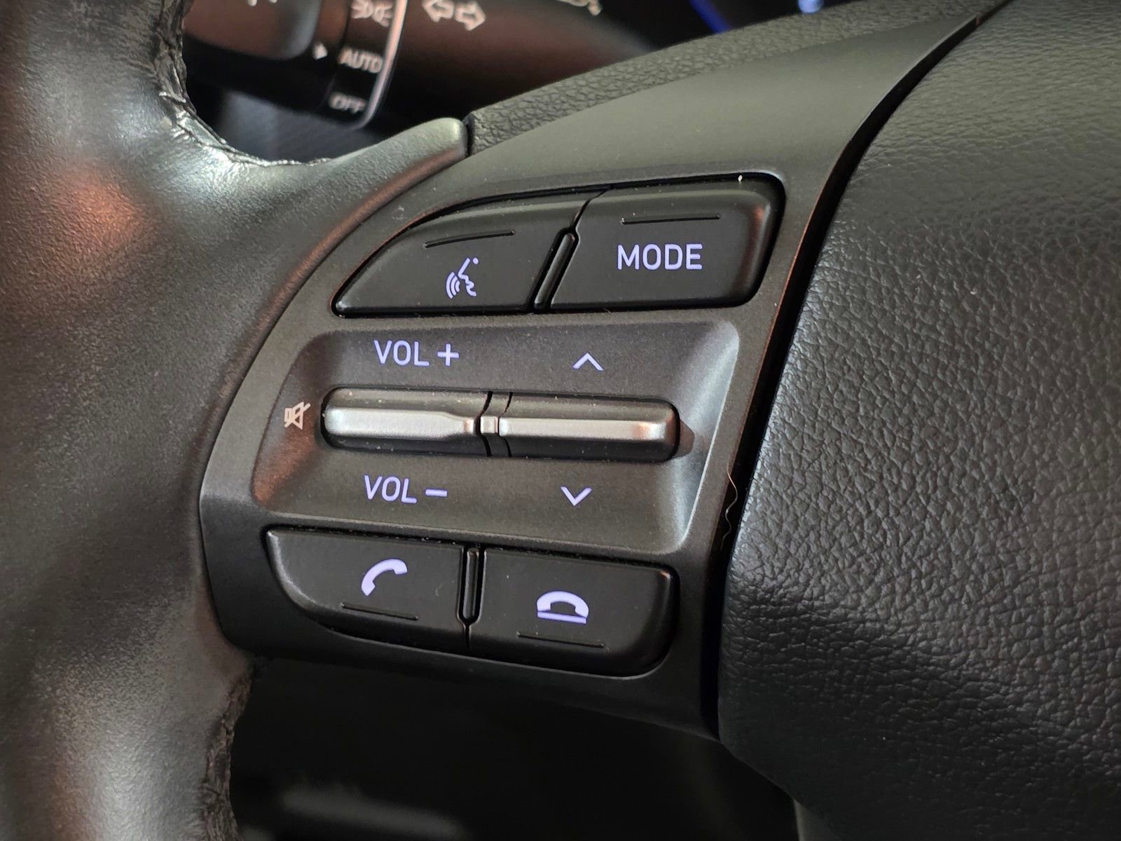 Certified 2021 Hyundai Kona SEL w/ Cargo Package image 30