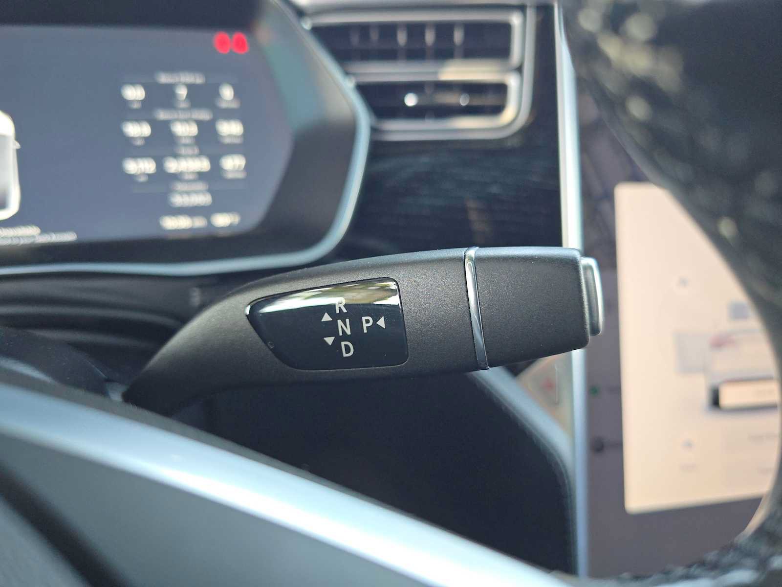 Used 2018 Tesla Model X 100D AWD/4WD image 35