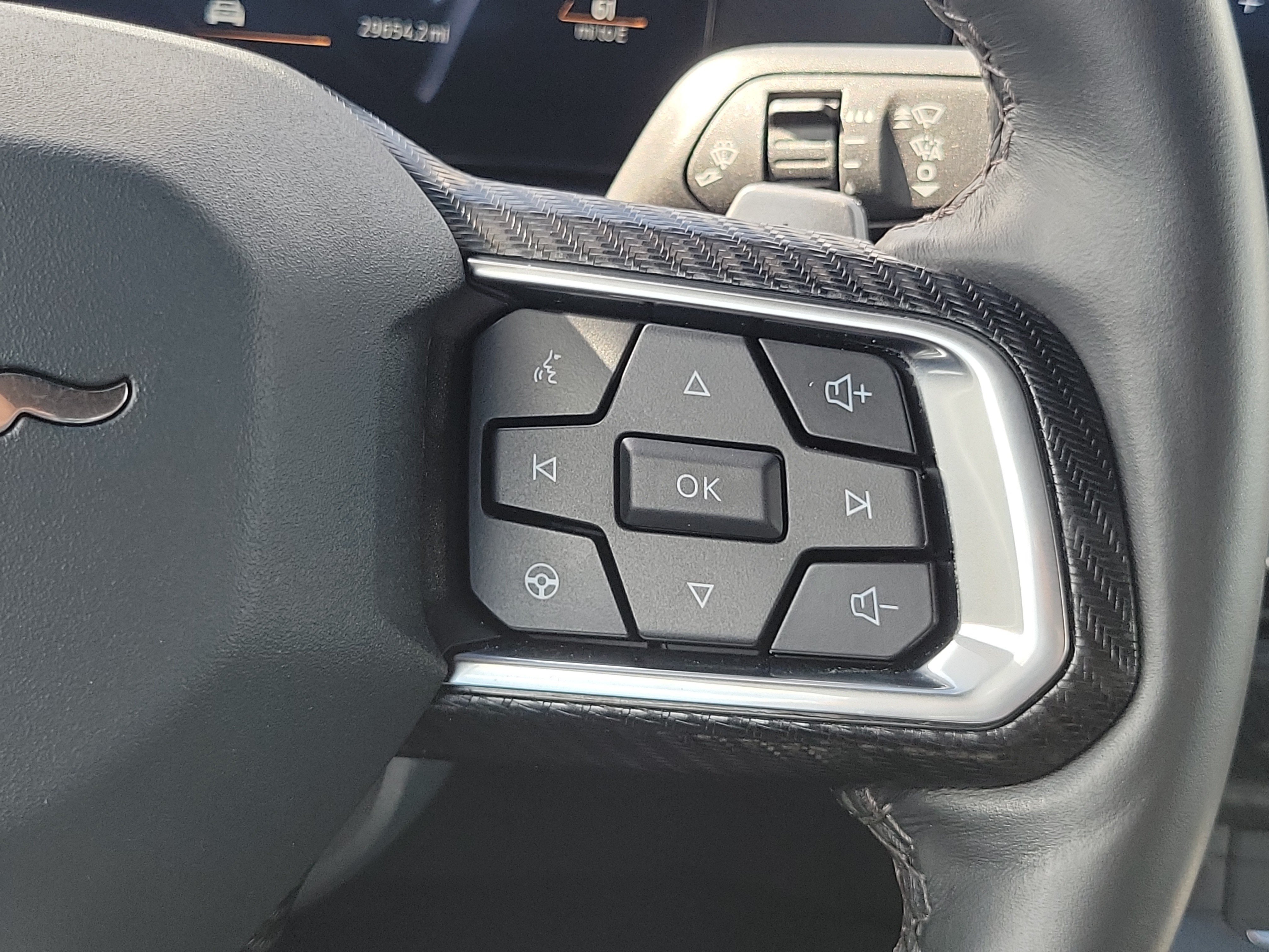 Used 2024 Ford Mustang GT RWD image 17