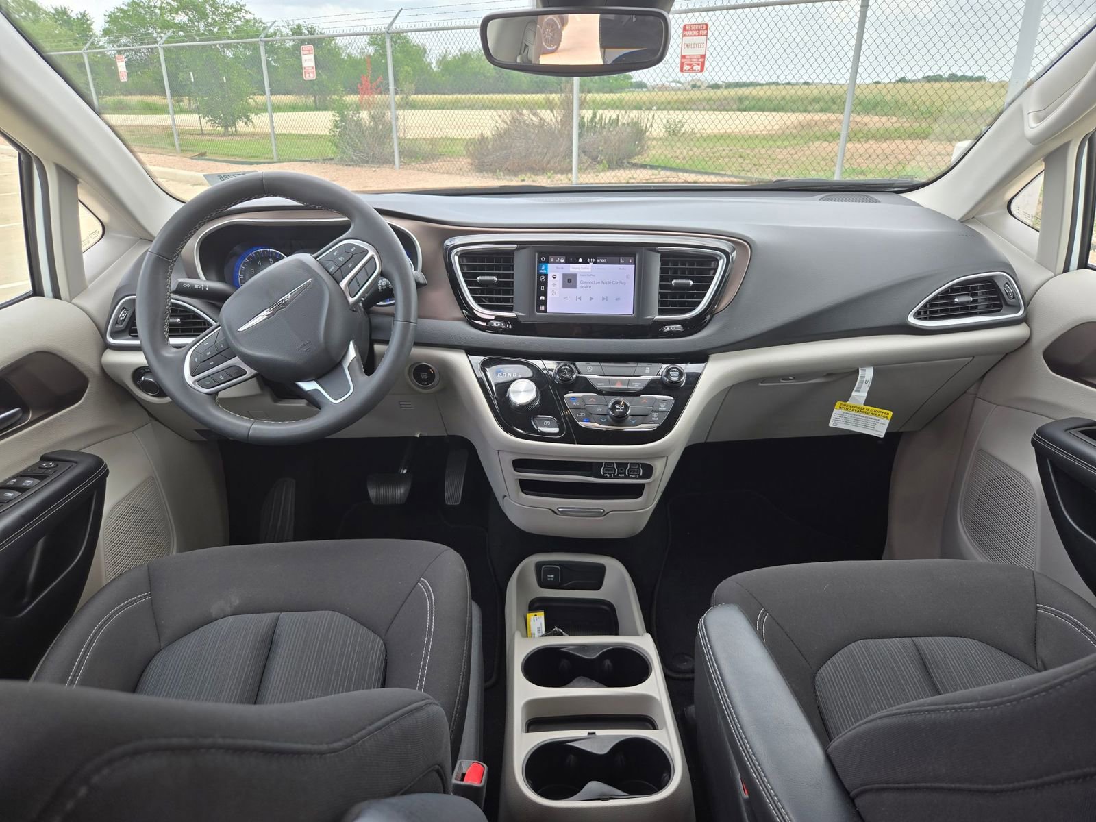 Certified 2023 Chrysler Voyager LX FWD image 16
