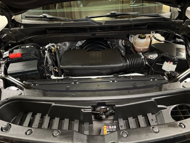 Used 2023 Cadillac Escalade ESV Sport image 18
