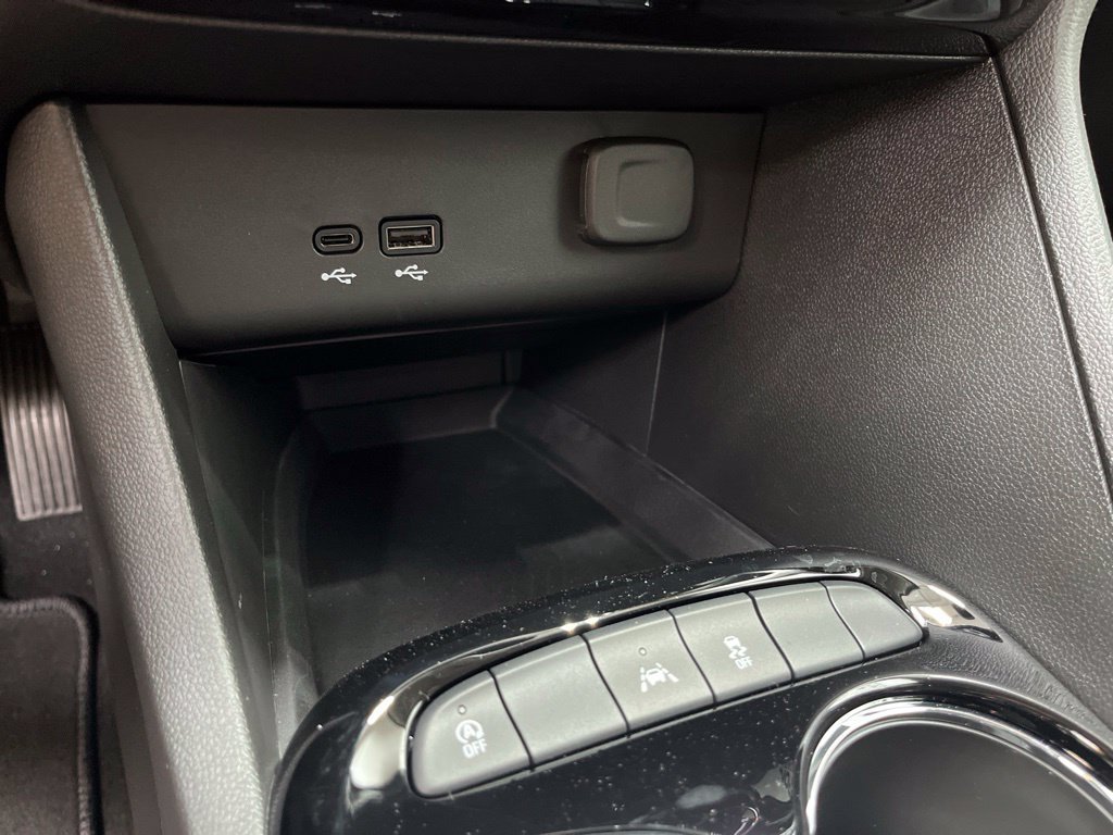 New 2026 Buick Encore GX Sport Touring w/ Comfort Package FWD image 15