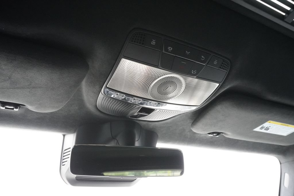 Used 2023 Mercedes-Benz G 63 AMG 4MATIC w/ Seat Comfort Package image 16