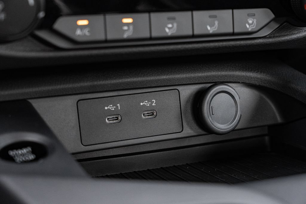 New 2027 Nissan Sentra S w/ Floor Mat Package FWD image 19