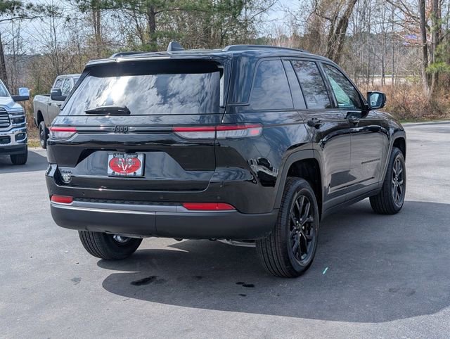 New 2026 Jeep Grand Cherokee Altitude AWD/4WD image 7