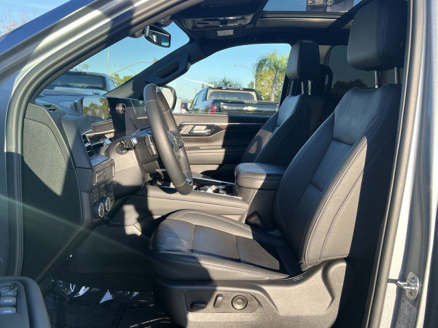 Used 2025 Chevrolet Tahoe Z71 w/ Comfort Package image 20