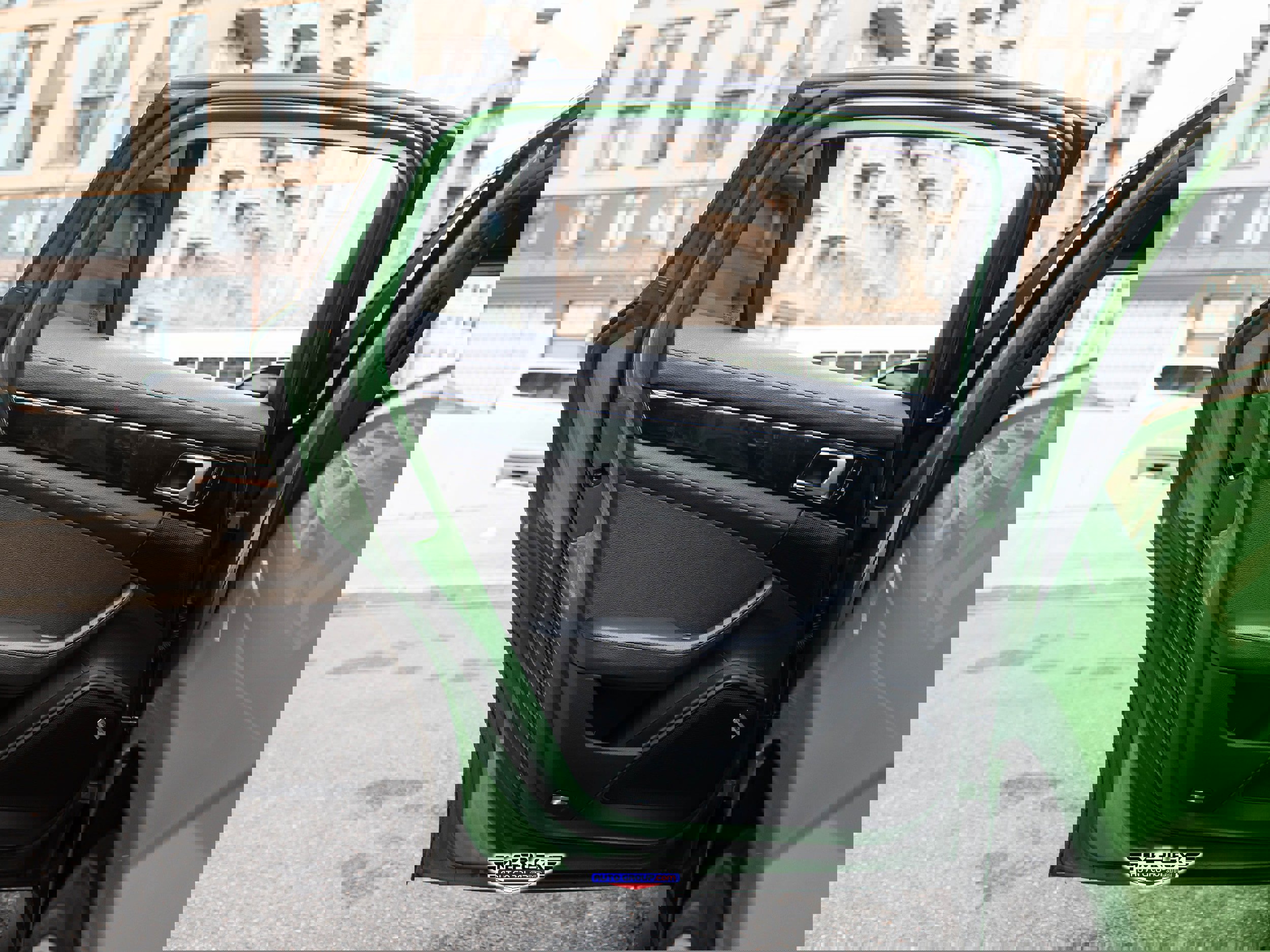 Used 2018 Porsche Panamera 4S image 49