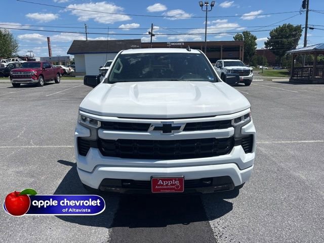 Used 2023 Chevrolet Silverado 1500 RST AWD/4WD image 2