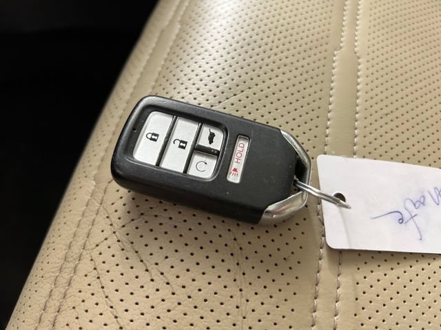 Used 2018 Honda CR-V EX-L image 25