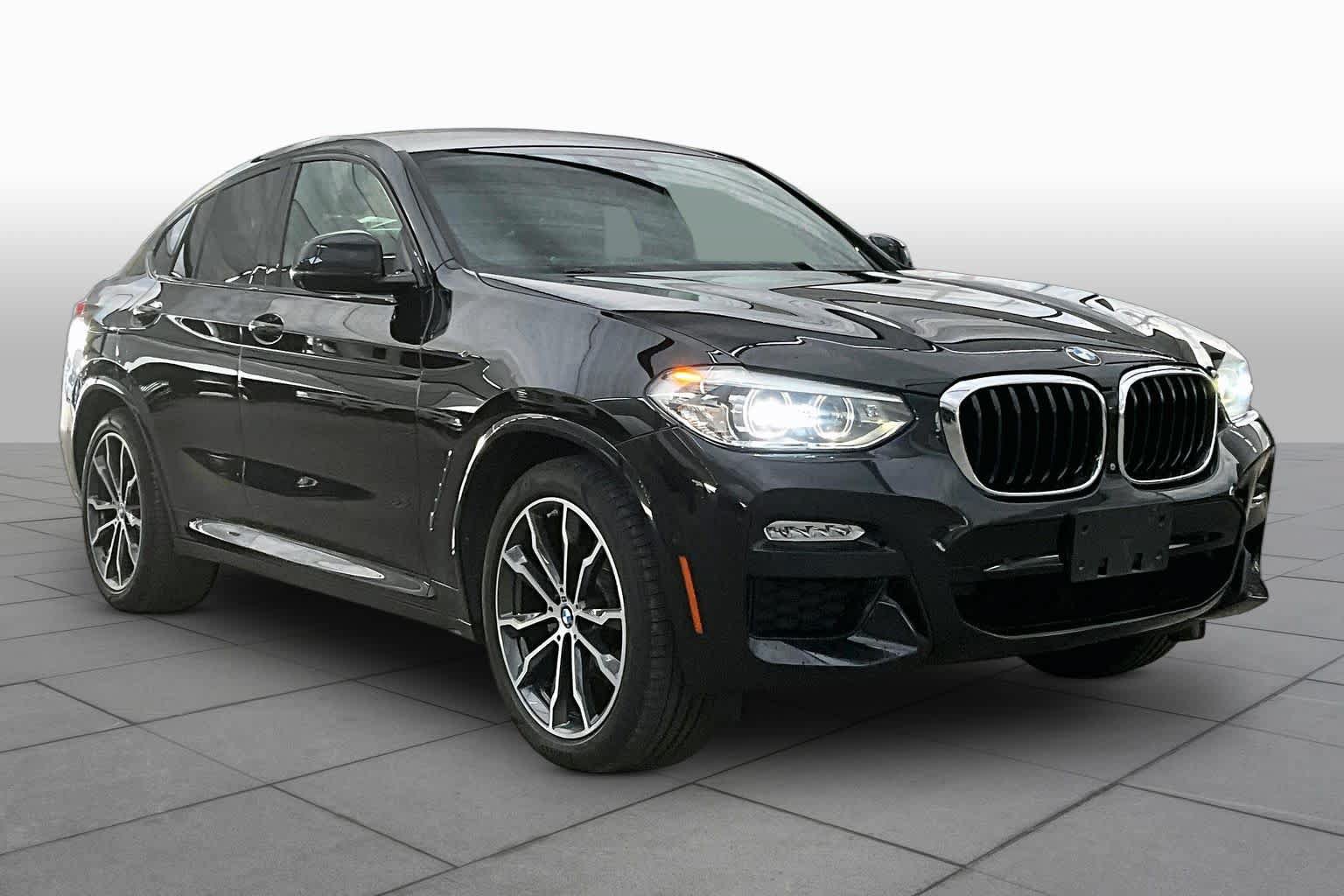 Used 2019 BMW X4 xDrive30i w/ M Sport Package AWD/4WD image 3