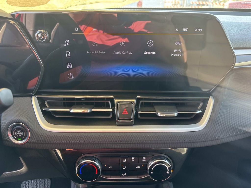 Used 2025 Chevrolet TrailBlazer LT image 25