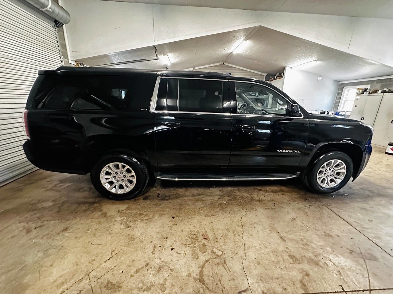 Used 2019 GMC Yukon XL SLT image 6