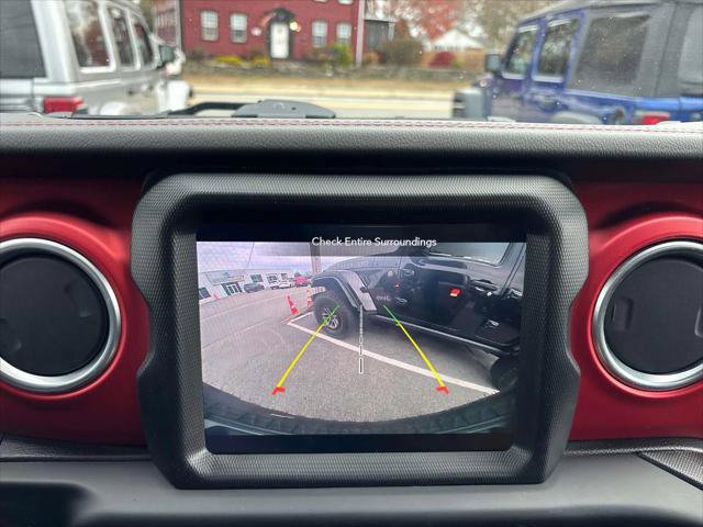Certified 2020 Jeep Wrangler Unlimited Rubicon w/ Dual Top Group AWD/4WD image 19