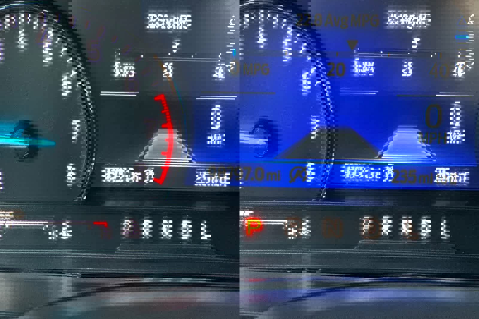 Used 2021 Ford Explorer Limited w/ Equipment Group 301A image 27