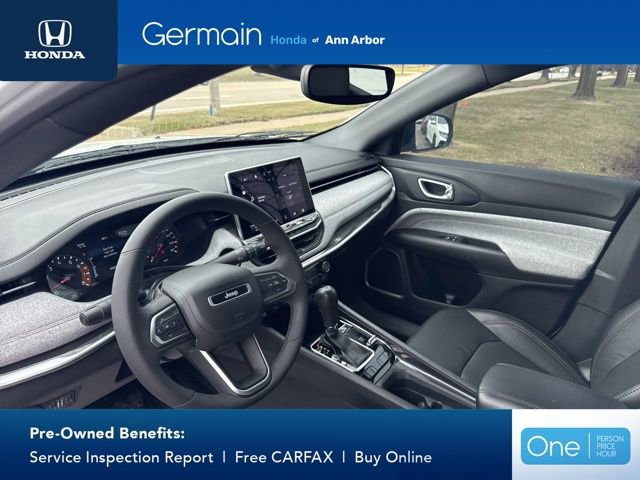 Used 2023 Jeep Compass Latitude image 15