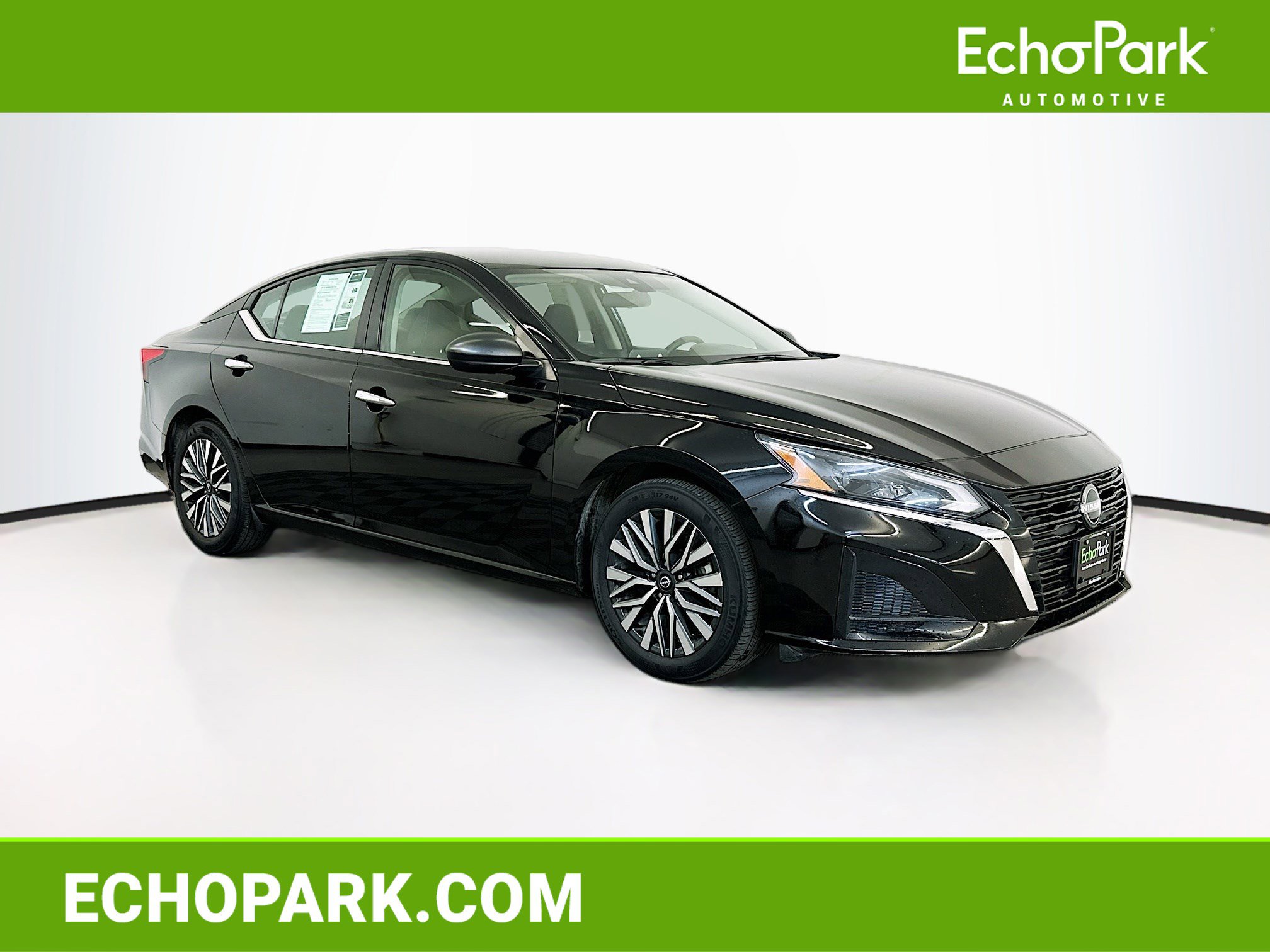 Used 2024 Nissan Altima 2.5 SV