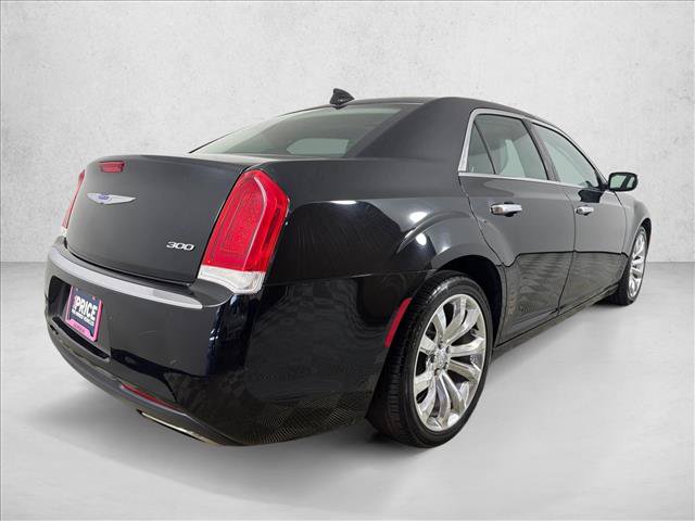 Used 2020 Chrysler 300 Limited RWD image 5