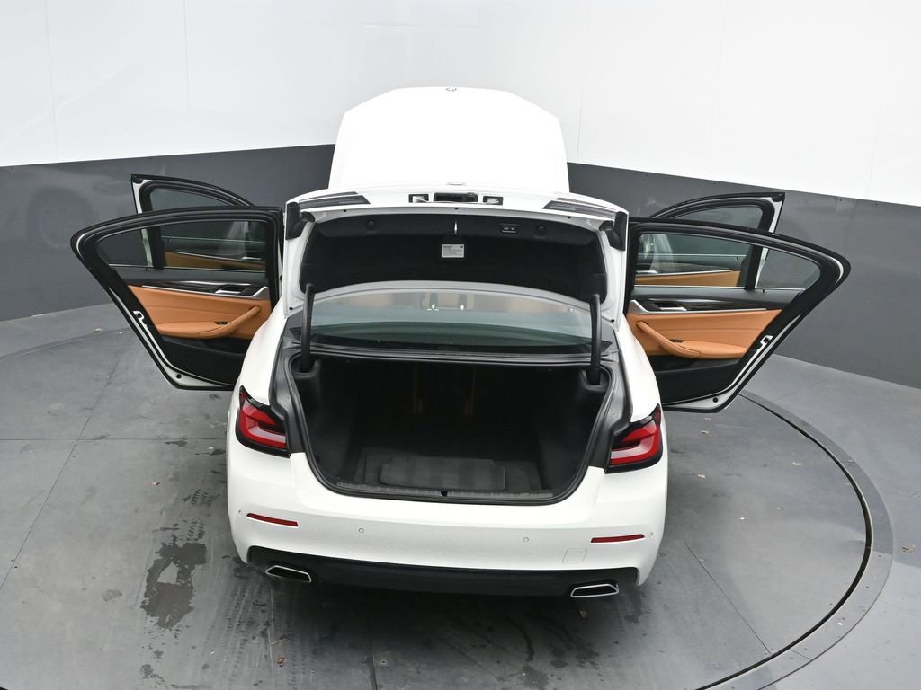 Certified 2023 BMW 530i w/ Convenience Package image 57