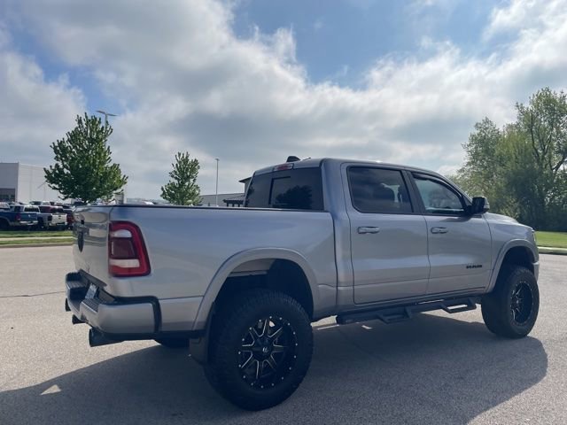 Used 2019 RAM 1500 Laramie w/ Sport Appearance Package AWD/4WD image 3