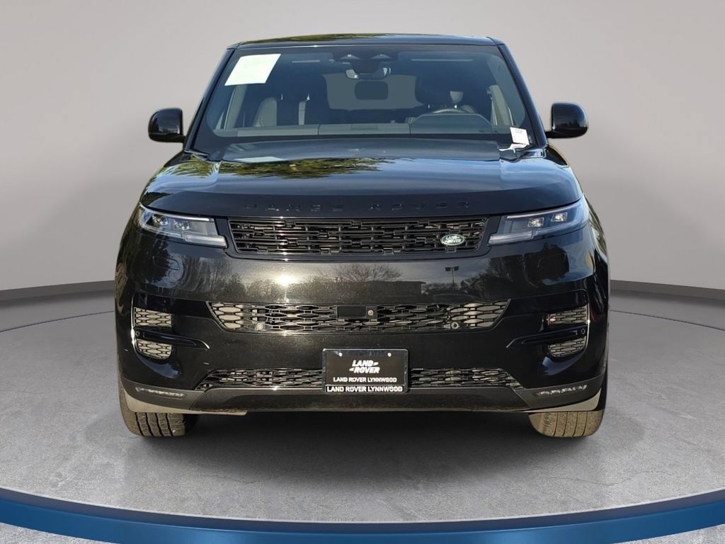 Certified 2025 Land Rover Range Rover Sport SE AWD/4WD image 2