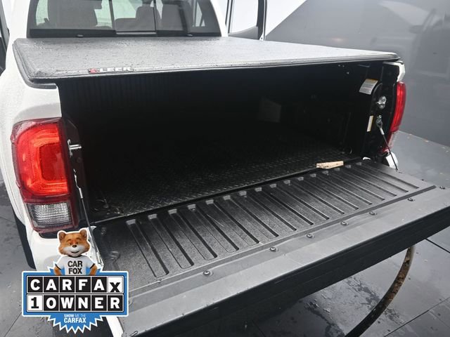 Used 2023 Toyota Tacoma SR5 w/ Technology Package image 21