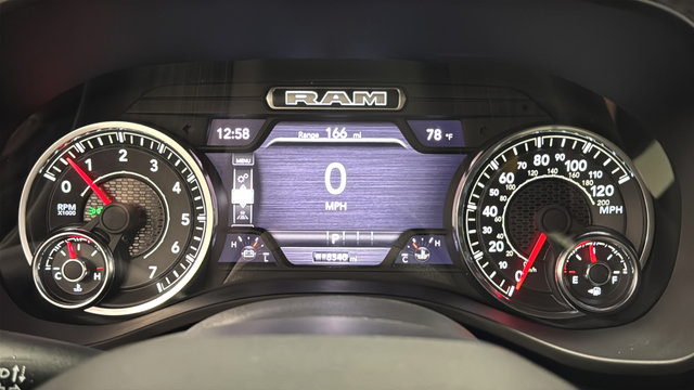 Used 2025 RAM 1500 Laramie w/ Sport Appearance Package AWD/4WD image 17