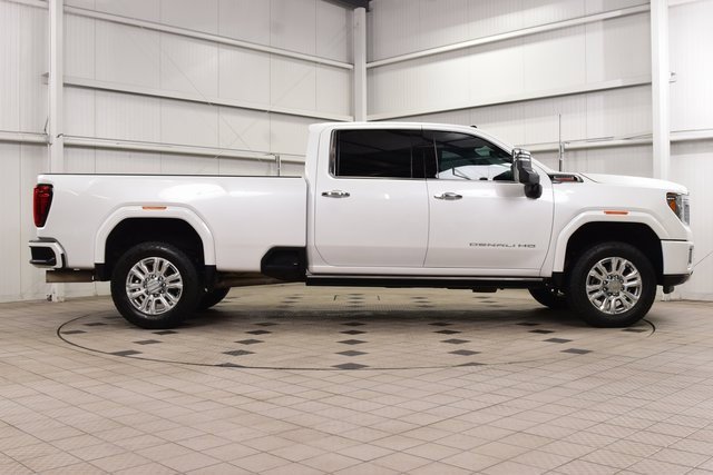 Used 2023 GMC Sierra 3500 Denali w/ Denali Ultimate Package image 9