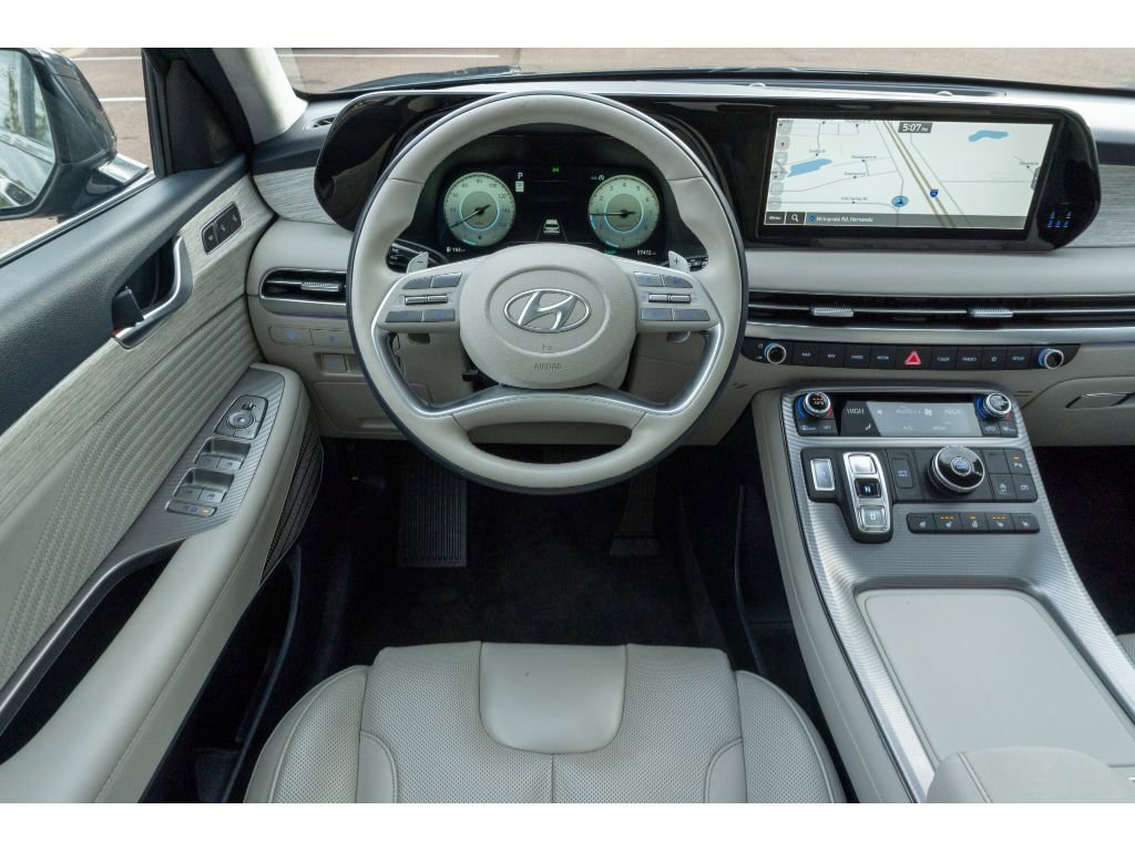 Used 2024 Hyundai Palisade Calligraphy image 22