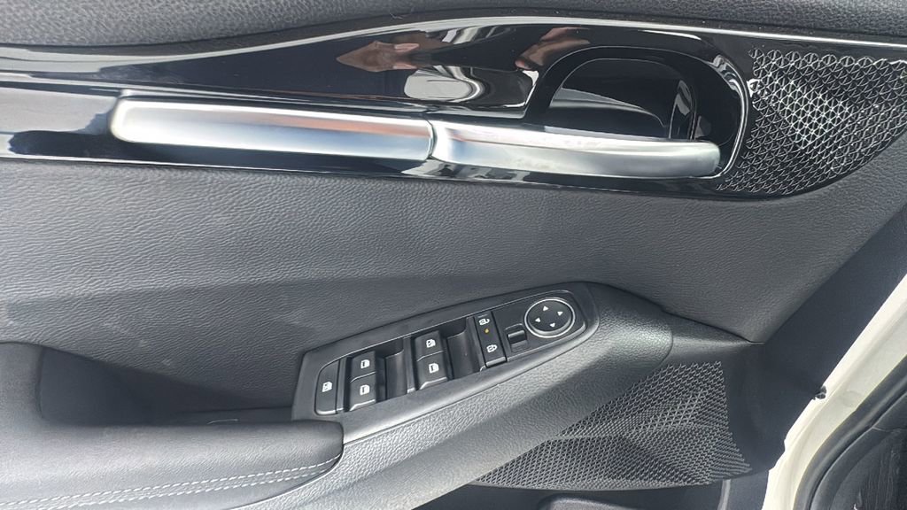 New 2026 Kia Seltos S image 19