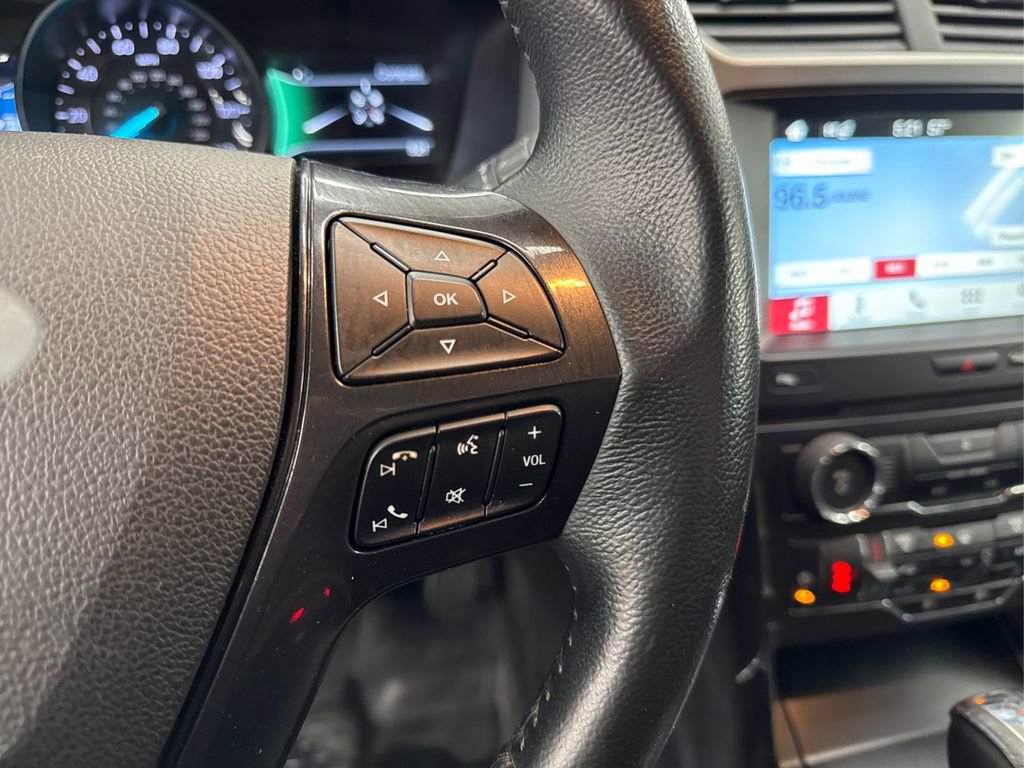 Used 2017 Ford Explorer XLT w/ Equipment Group 202A image 27