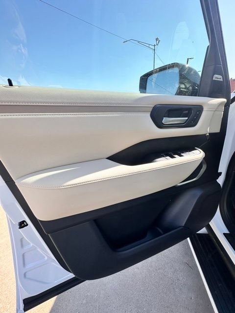 New 2026 Nissan Armada Platinum Reserve image 20
