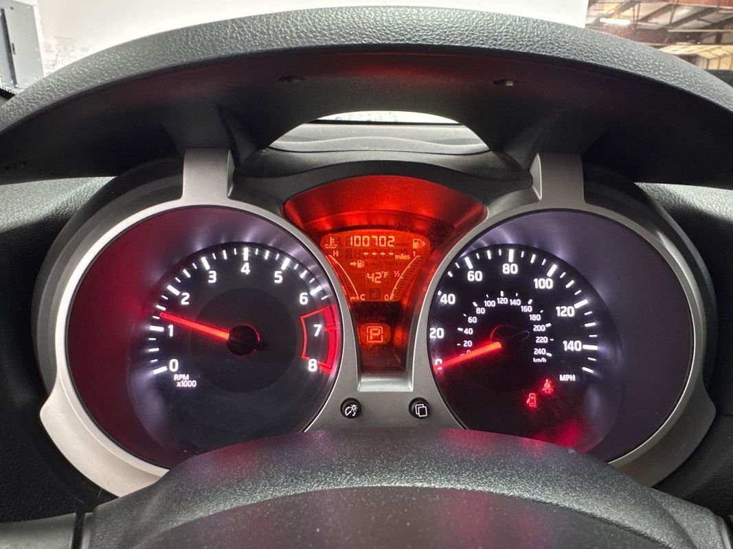 Used 2015 Nissan Juke SL image 13