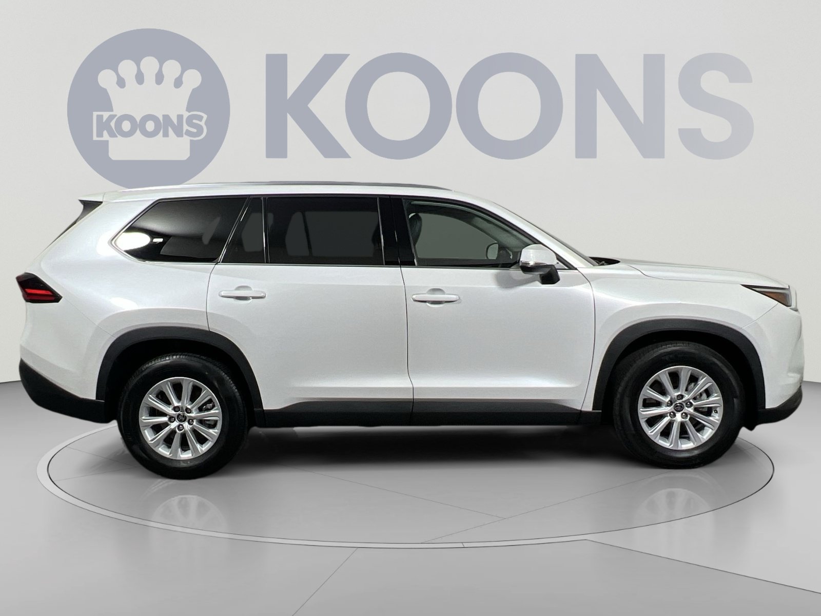 Used 2025 Toyota Grand Highlander AWD image 8