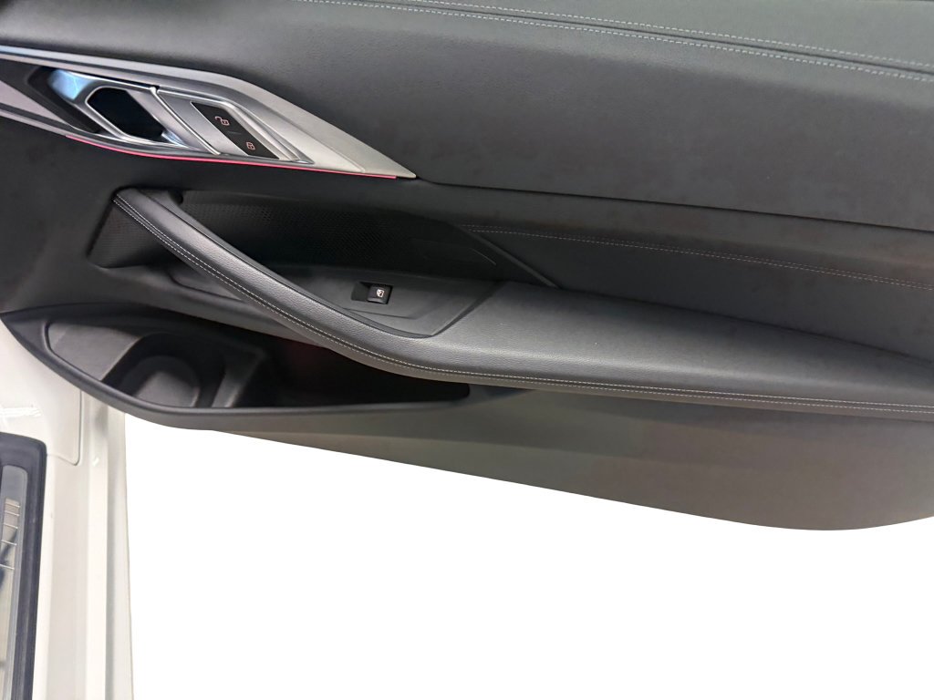 Used 2021 BMW M440i Convertible w/ Premium Package RWD image 23