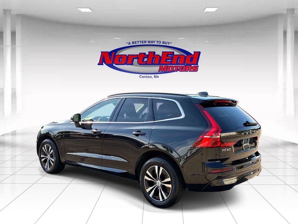 Used 2023 Volvo XC60 B5 Core AWD/4WD image 5