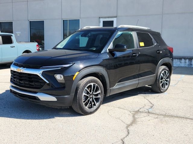 Used 2025 Chevrolet TrailBlazer LT