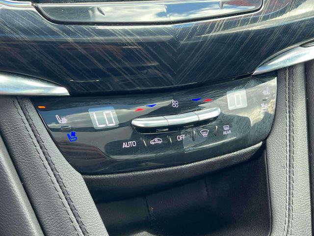 Used 2024 Cadillac XT6 Premium Luxury w/ Technology Package image 33