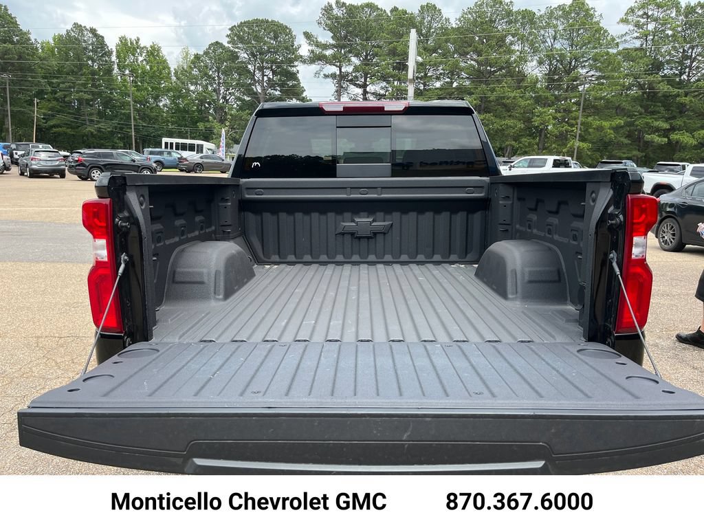 New 2026 Chevrolet Silverado 1500 RST w/ Convenience Package II AWD/4WD image 28