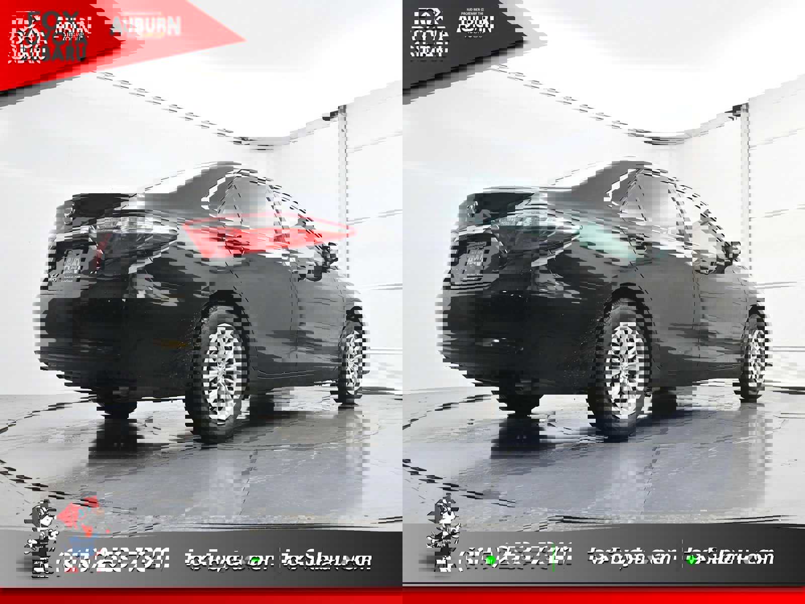 Used 2016 Toyota Camry LE image 17