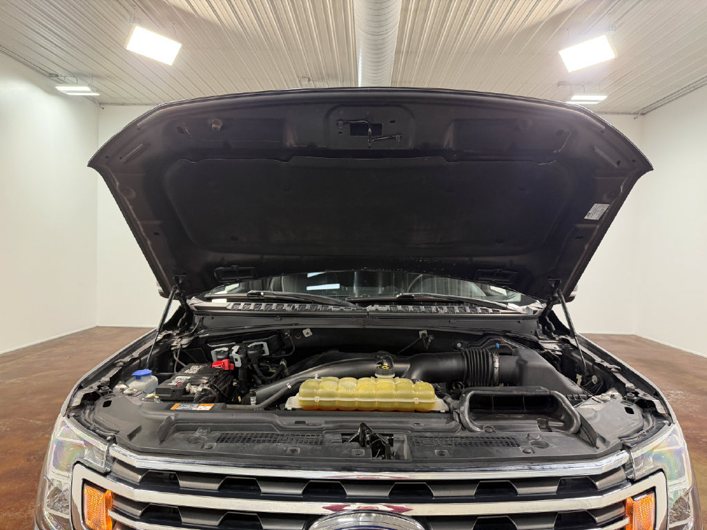 Used 2020 Ford Expedition Max XLT w/ Equipment Group 202A AWD/4WD image 19
