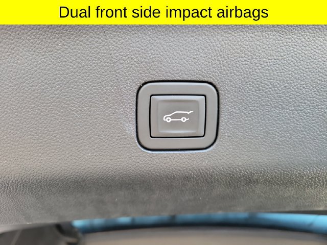 Used 2025 Chevrolet Suburban LT AWD/4WD image 30