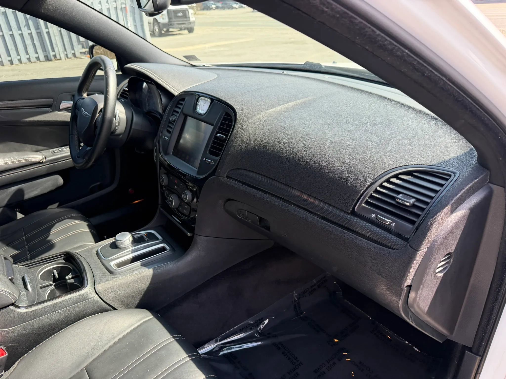 Used 2016 Chrysler 300 S image 18